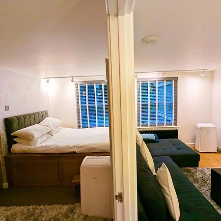 Modern 1 Bedroom Apartment In Kensington Londyn Zewnętrze zdjęcie