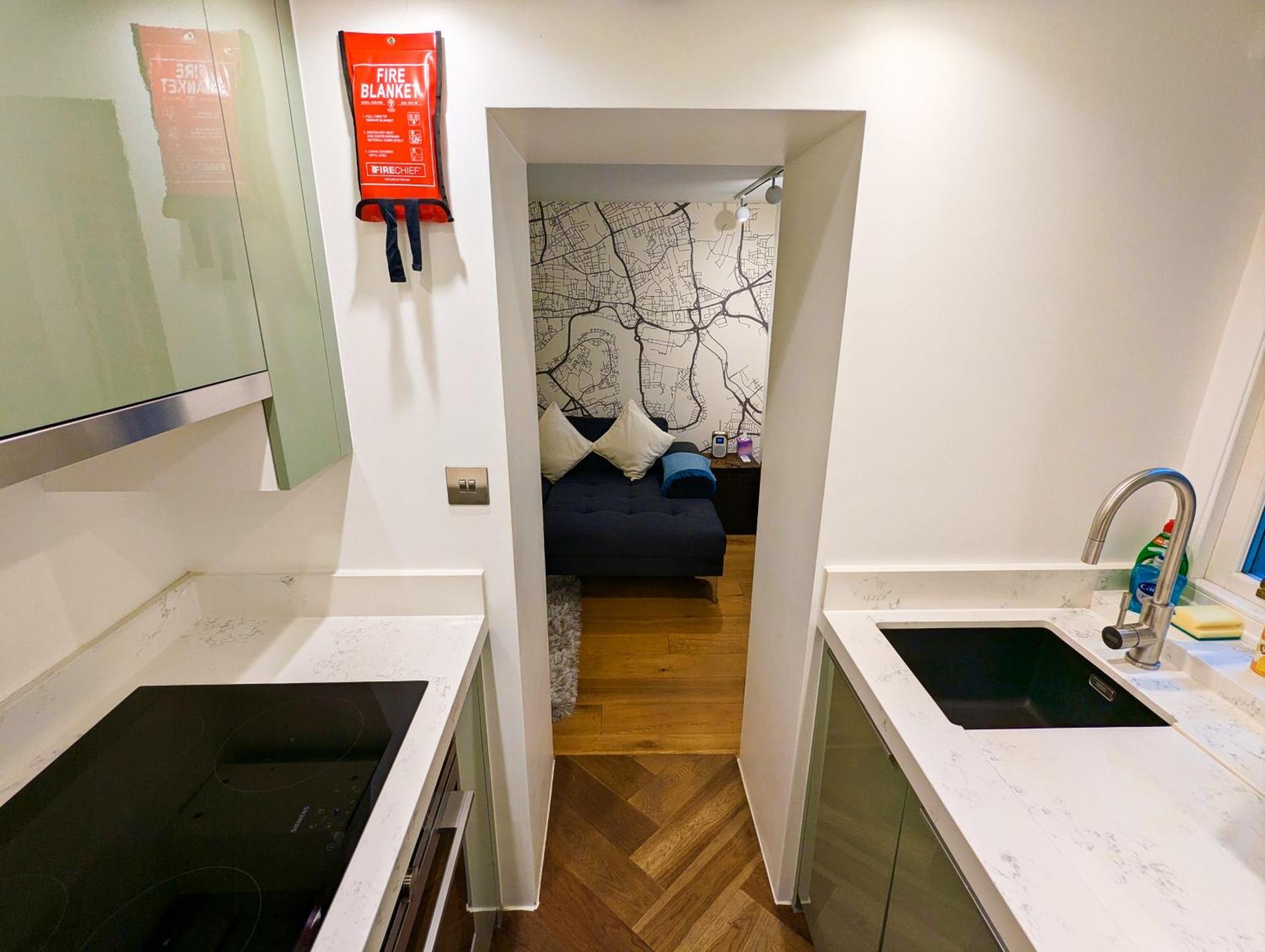 Modern 1 Bedroom Apartment In Kensington Londyn Zewnętrze zdjęcie